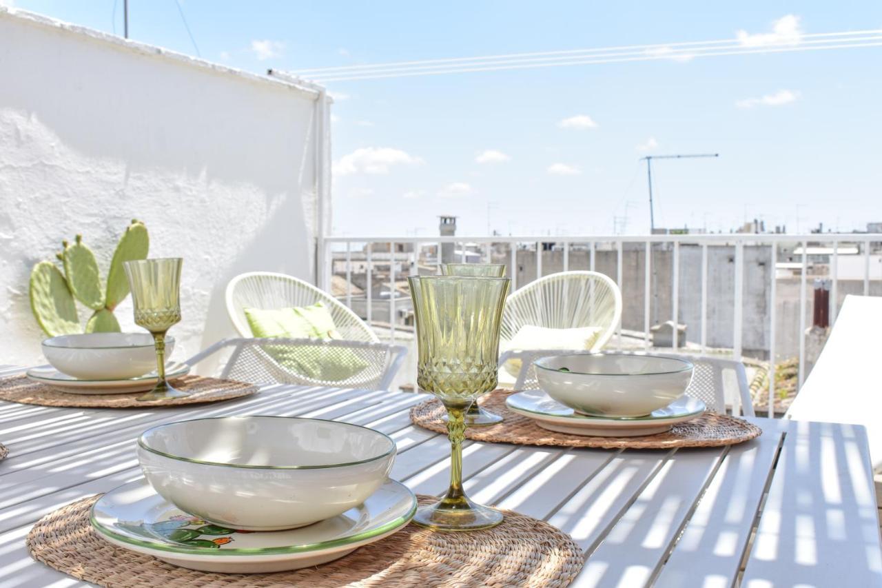 Mina'S Roof Apartment Terrace: Whit Sea View Ceglie Messapica Exteriör bild